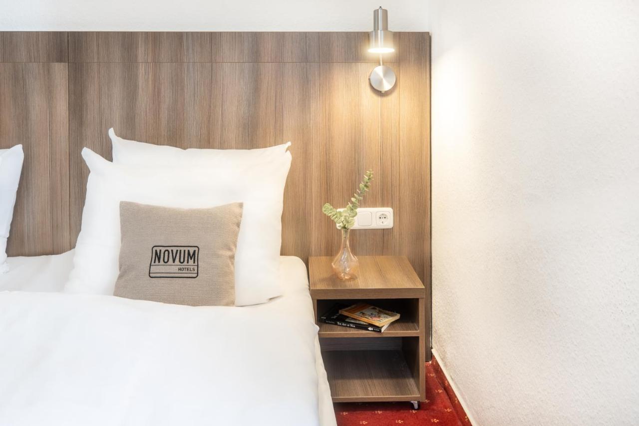 Novum Hotel Leonet Köln Altstadt Exteriör bild