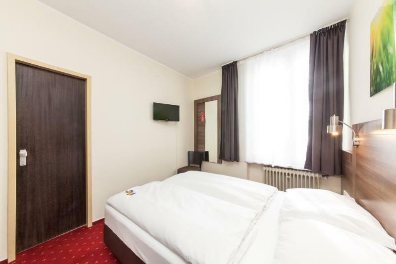 Novum Hotel Leonet Köln Altstadt Exteriör bild